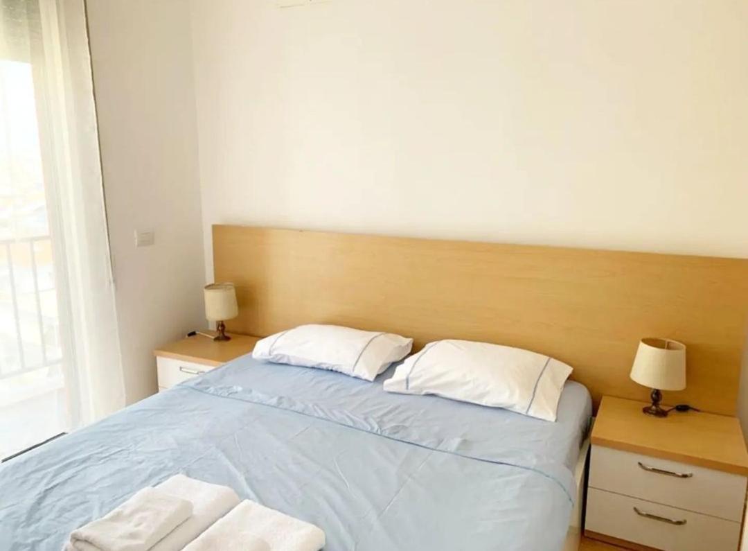Beautiful And Lovely Apartment ติรานา ภายนอก รูปภาพ